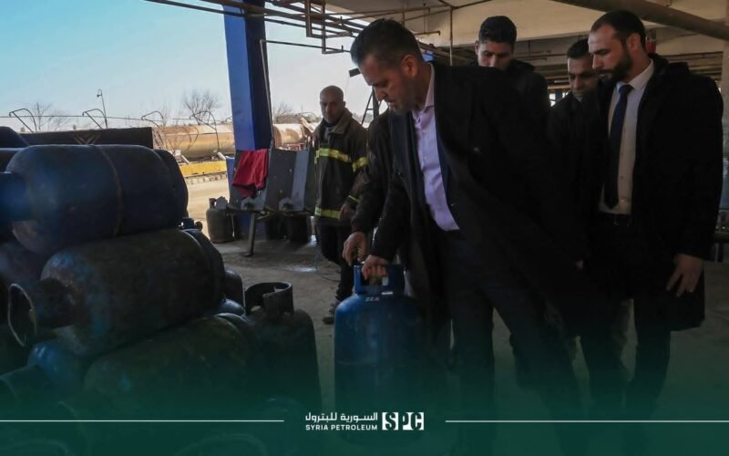 قبلاوي من حلب: جولة تفقدية لفرع محروقات وبحث تطوير الخدمات وتحسين الأداء
