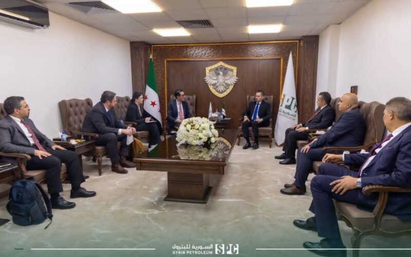 قبلاوي يبحث مع Hunt Oil وBaker Hughes إعادة تأهيل الآبار ورفع إنتاج حقول شرق الفرات