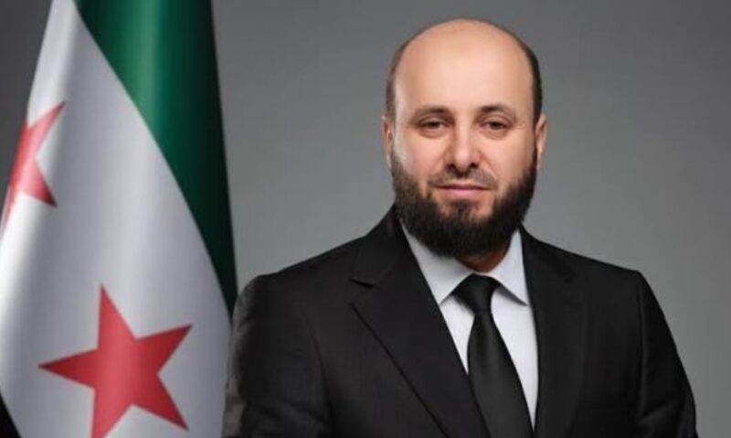 وزير الطاقة يبلغ أصحاب الحراقات في دير الزور بوقف نشاطهم بعد عودة سلطة الدولة